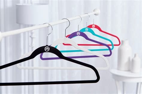 huggable hangers amazon